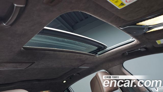 BMW 7-Series 750Li xDrive