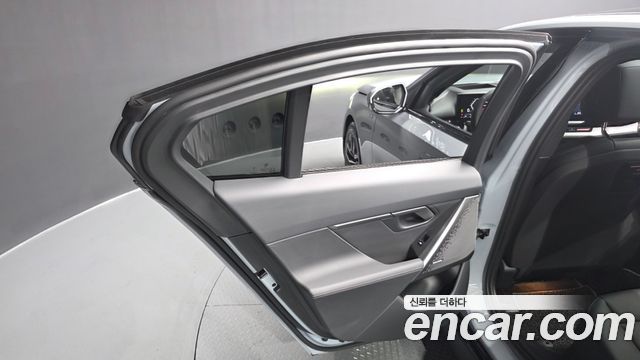 BMW 5-Series 520i M Sport