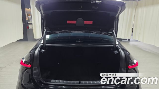 BMW 7-Series 740i xDrive M Sport Limited