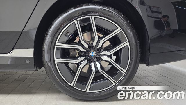 BMW 7-Series 740i xDrive M Sport Limited