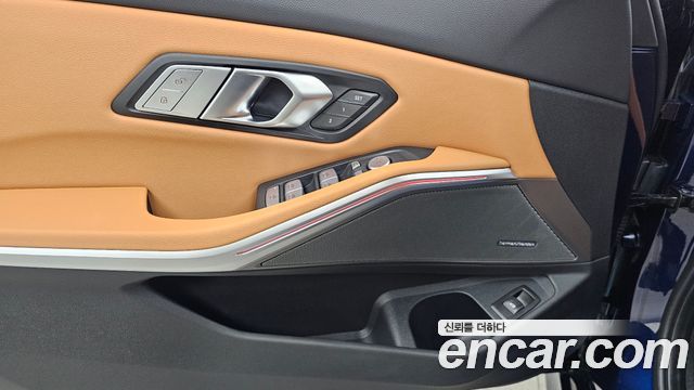 BMW 3-Series 320i M Sport