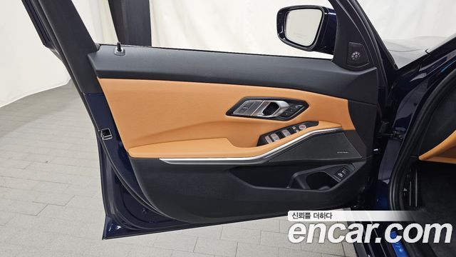 BMW 3-Series 320i M Sport