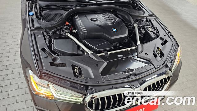 BMW 5-Series 520i M Sport