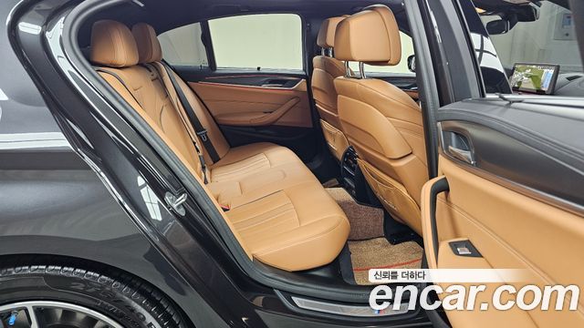BMW 5-Series 520i M Sport