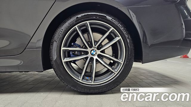 BMW 5-Series 520i M Sport