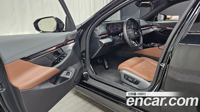 BMW 5-Series 530i xDrive M Sport Pro Special Edition