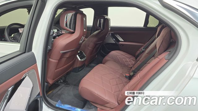 BMW 7-Series 740d xDrive M Sport