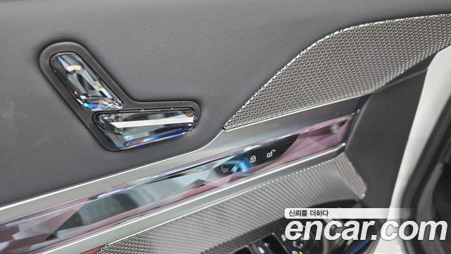 BMW 7-Series 740d xDrive M Sport