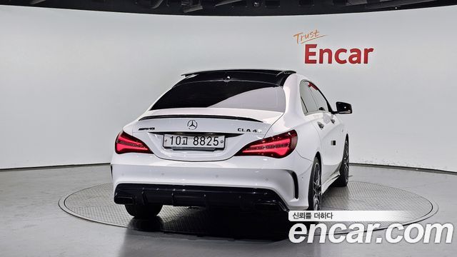 Mercedes-Benz CLA-Class CLA45 AMG 4MATIC