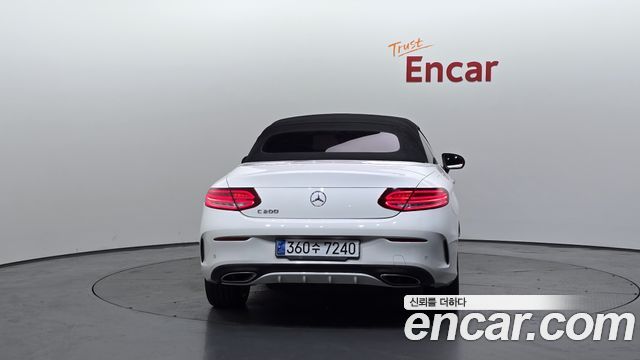 Mercedes-Benz C-Class C200 Cabriolet