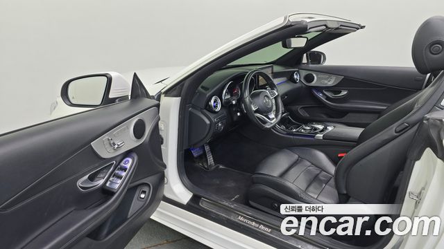 Mercedes-Benz C-Class C200 Cabriolet