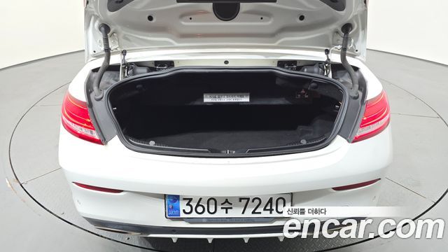 Mercedes-Benz C-Class C200 Cabriolet
