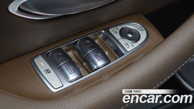Mercedes-Benz E-Class E450 4MATIC Exclusive