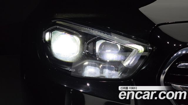 Mercedes-Benz E-Class E450 4MATIC Exclusive