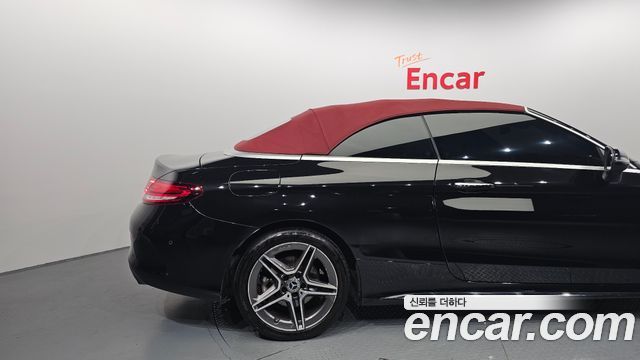 Mercedes-Benz C-Class C200 Cabriolet