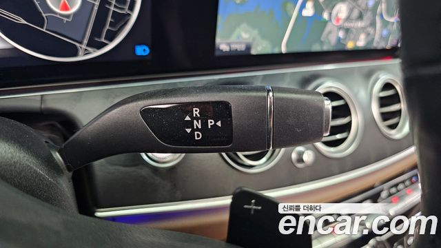 Mercedes-Benz E-Class E300 Avantgarde