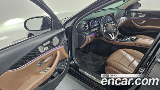 Mercedes-Benz E-Class E300 Avantgarde