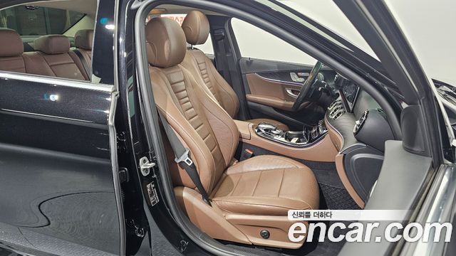 Mercedes-Benz E-Class E300 Avantgarde