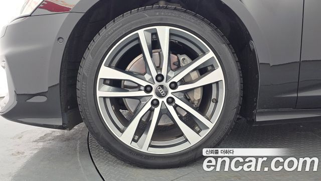 Audi A6 45 TFSI Premium