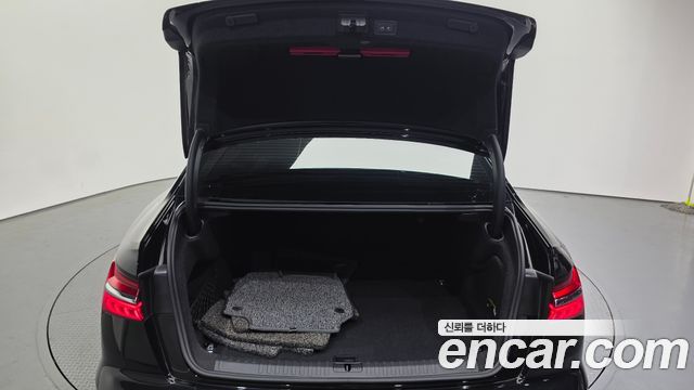 Audi A6 45 TFSI Premium