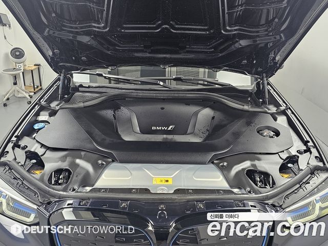 BMW iX3 M Sports