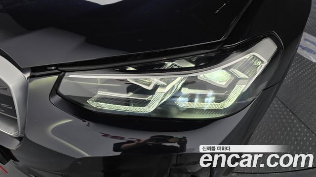BMW iX3 M Sports
