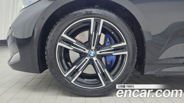 BMW 3-Series 320i Touring M Sports