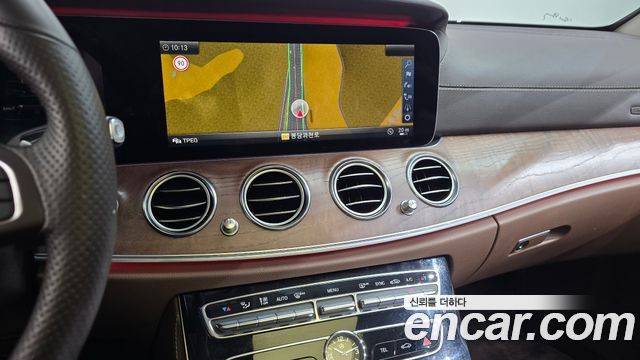 Mercedes-Benz E-Class E300 Exclusive