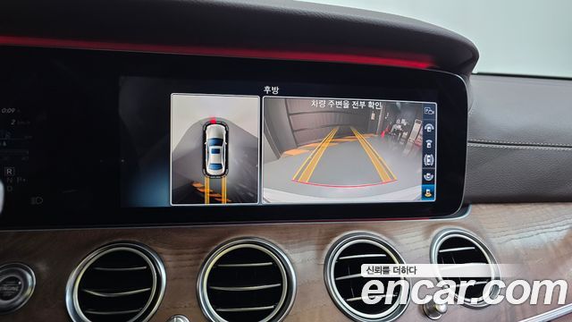 Mercedes-Benz E-Class E300 Exclusive