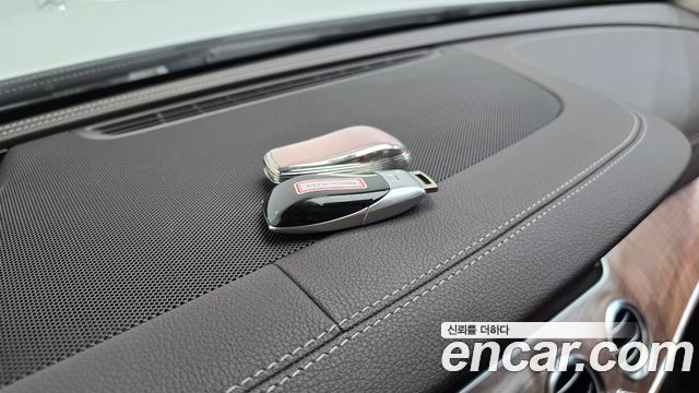 Mercedes-Benz E-Class E300 Exclusive
