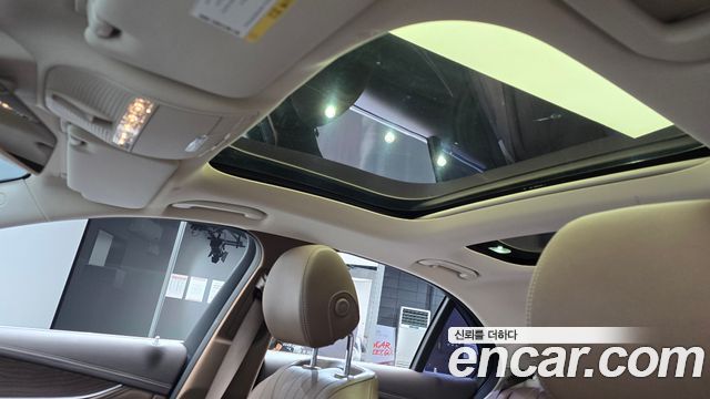Mercedes-Benz E-Class E300 Exclusive