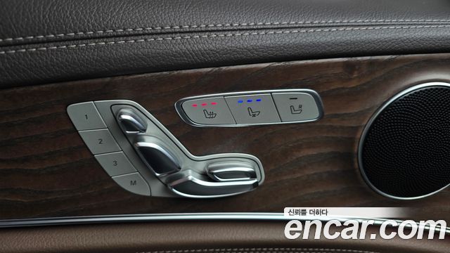 Mercedes-Benz E-Class E300 Exclusive