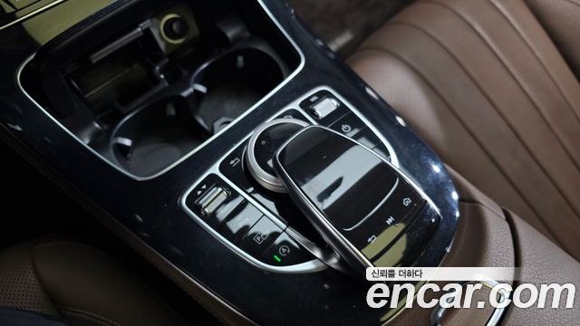 Mercedes-Benz E-Class E300 Exclusive