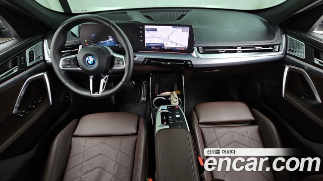 BMW iX1 xDrive 30 M Sport