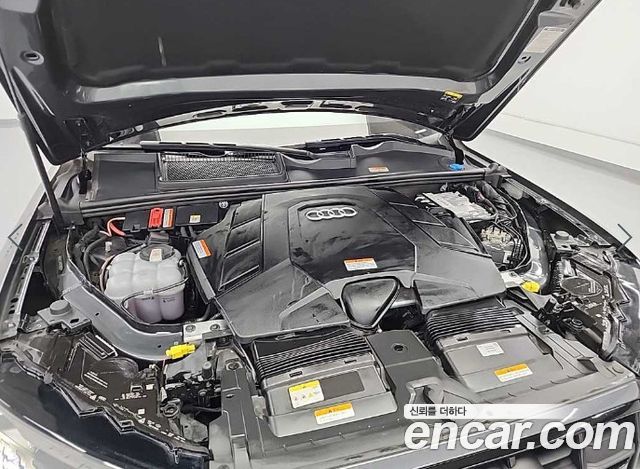 Audi Q7 55 TFSI Quattro Premium