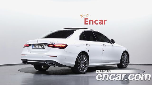 Mercedes-Benz E-Class E350 4MATIC AMG Line