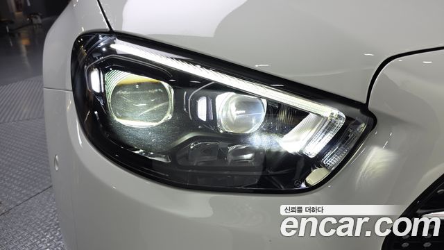 Mercedes-Benz E-Class E350 4MATIC AMG Line