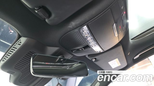 Mercedes-Benz E-Class E350 4MATIC AMG Line