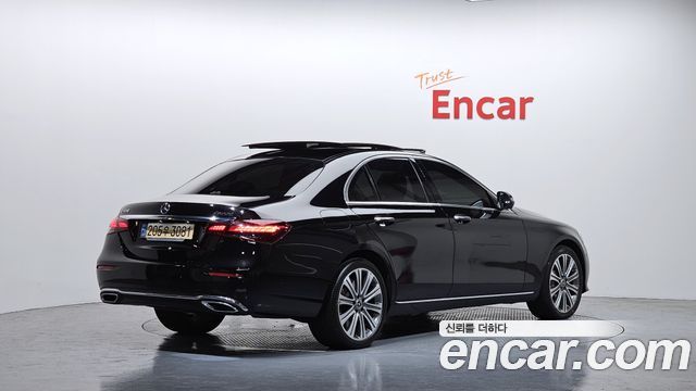 Mercedes-Benz E-Class E450 4MATIC Exclusive