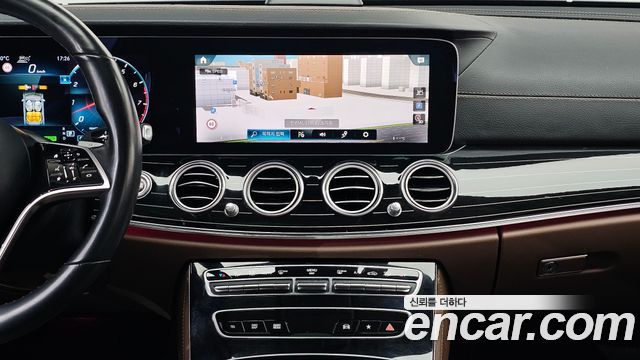 Mercedes-Benz E-Class E450 4MATIC Exclusive