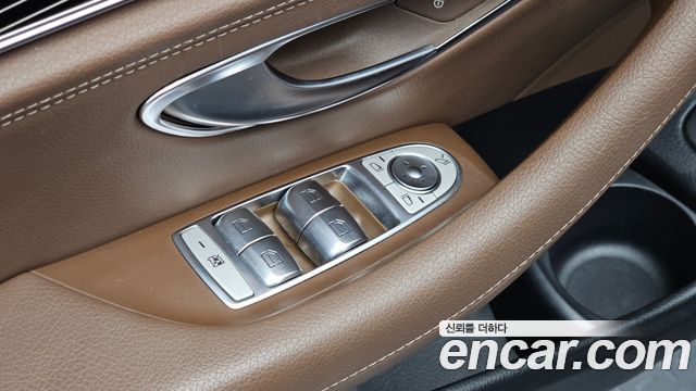 Mercedes-Benz E-Class E450 4MATIC Exclusive