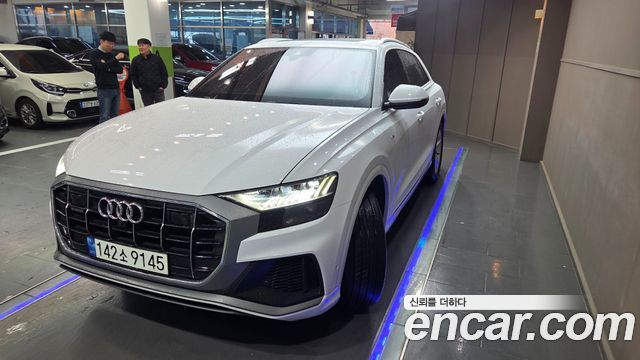 Audi Q8 45 TDI Quattro Premium