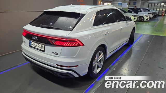Audi Q8 45 TDI Quattro Premium