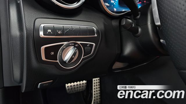 Mercedes-Benz C-Class C200 Cabriolet