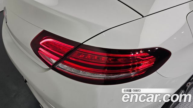 Mercedes-Benz C-Class C200 Cabriolet