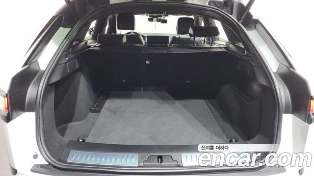Land Rover Range Rover Velar 3.0 P380 R-Dynamic SE