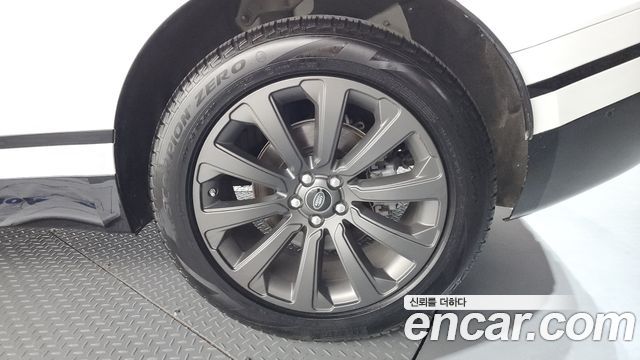 Land Rover Range Rover Velar 3.0 P380 R-Dynamic SE
