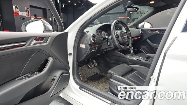 Audi S3 2.0 TFSI Quattro
