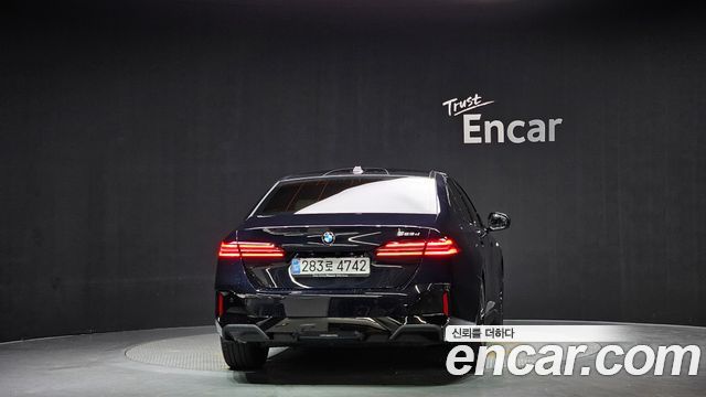 BMW 5-Series 523d M Sport