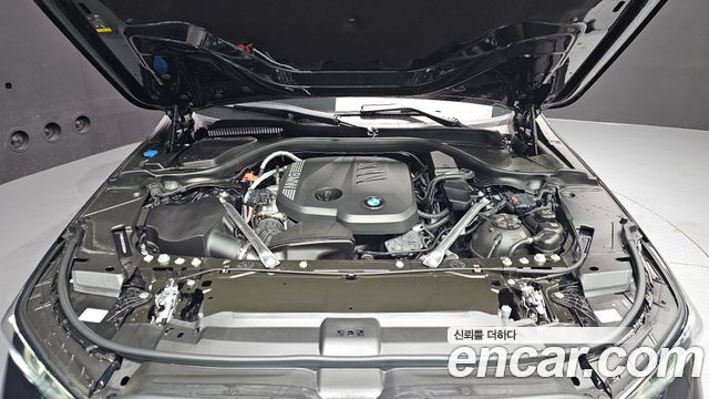 BMW 5-Series 523d M Sport
